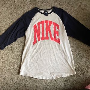 NWOT Nike baseball tee 🩵